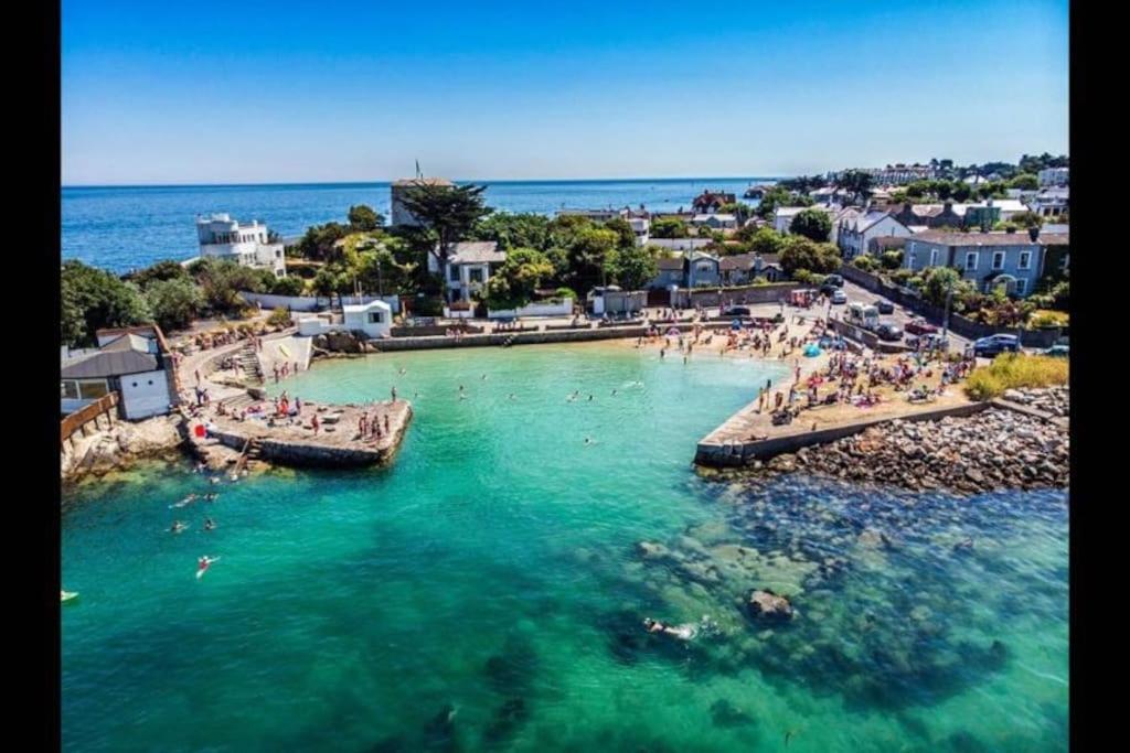 City Beach Gem 5 Adult Spaces Plus Child Dublin Ngoại thất bức ảnh